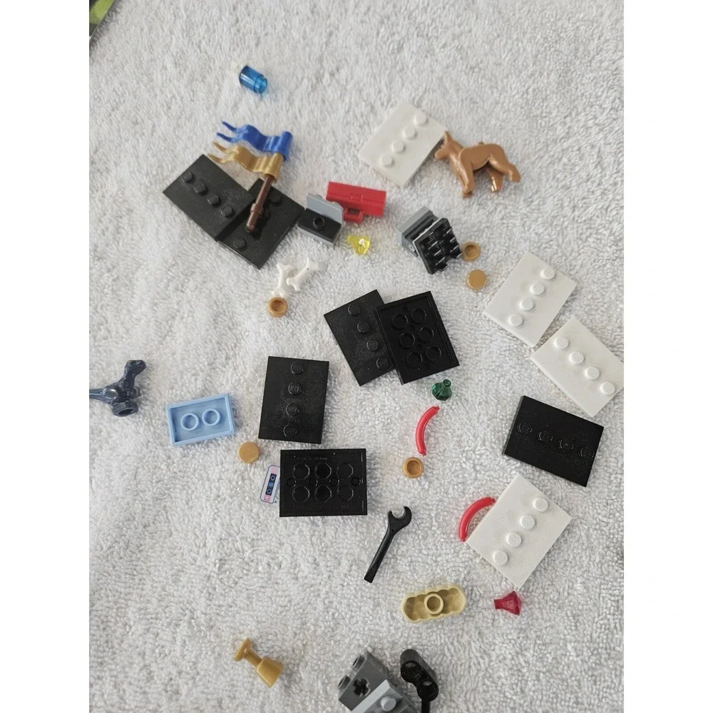 Lego Partial Builds‎ And Accessories